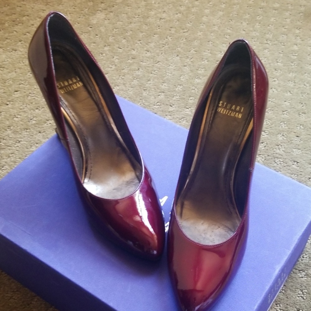 Shoes - Picture 2 of 5